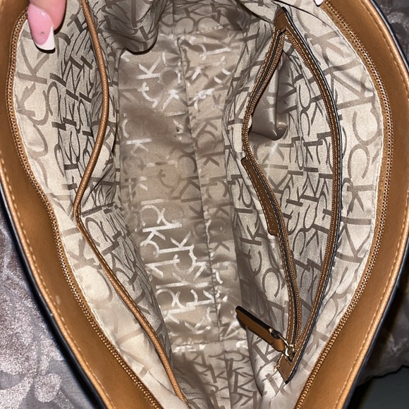 Used Calvin Klein Floral Monogram - Picture 4 of 7